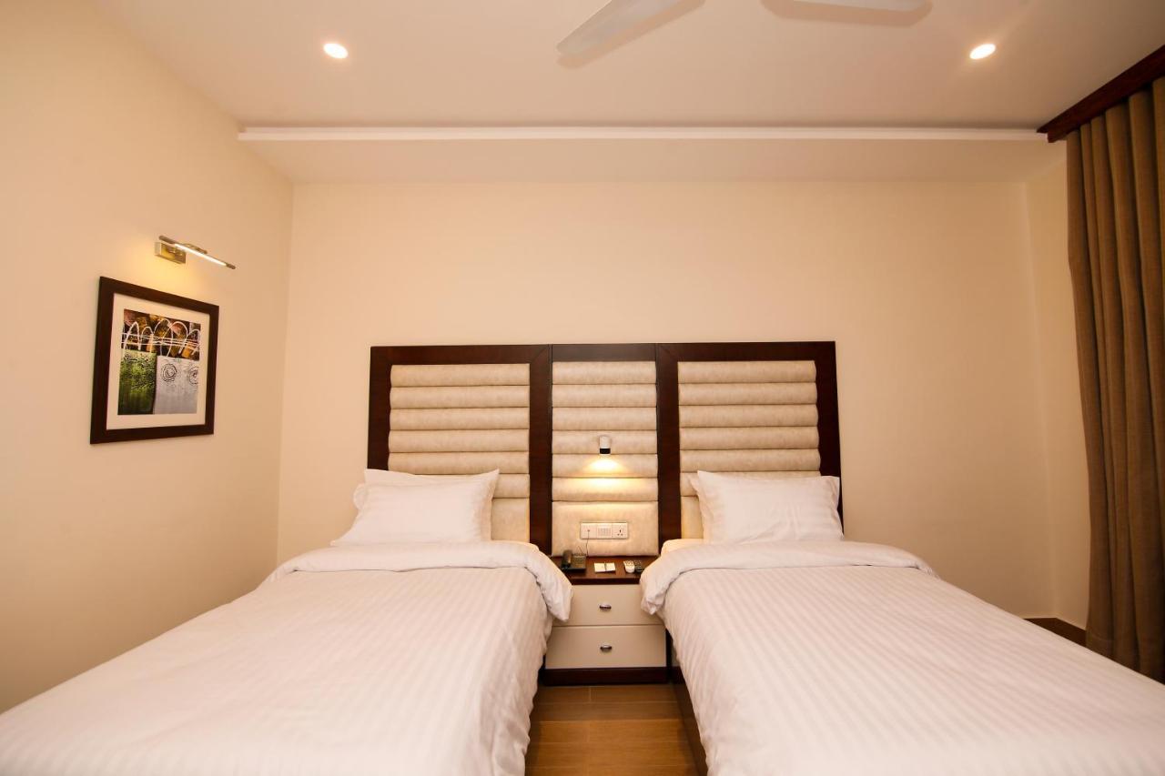 Hotel One Rahim Yar Khan Club Road Eksteriør billede