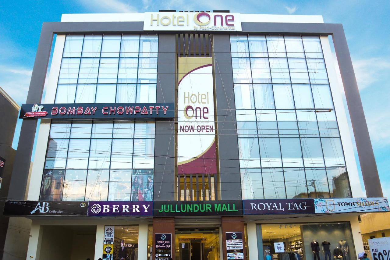 Hotel One Rahim Yar Khan Club Road Eksteriør billede